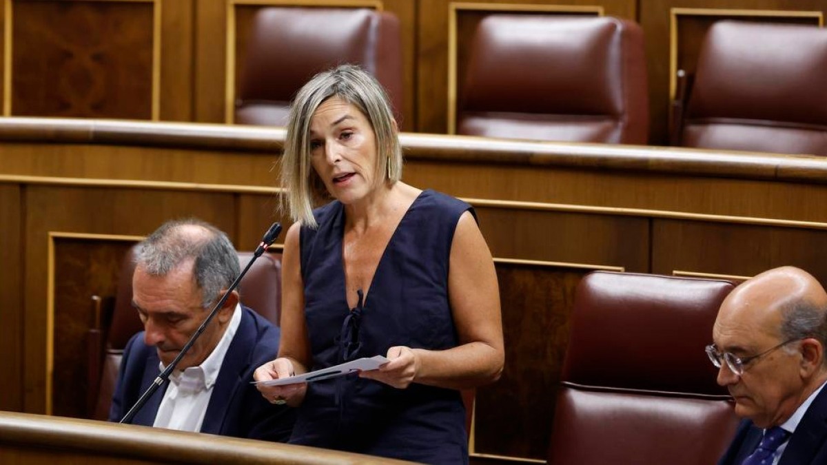 Gaixotasun larria duten adingabeak zaintzeko prestazioa bermatzeko eskatu dio Euskal Taldeak Espainiako Gobernuari: 