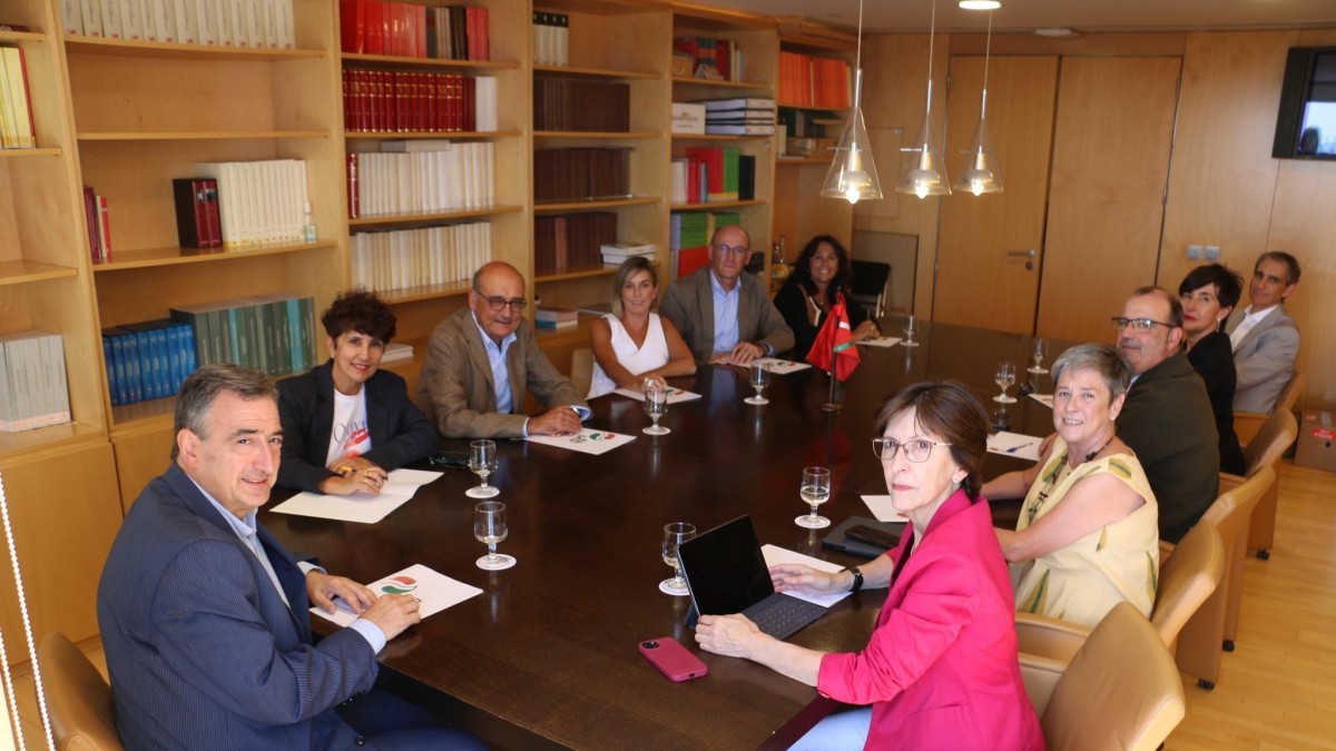 EAJ-PNVk zuzenketak aurkeztu dizkio Mugikortasun Iraunkorraren Legeari, euskal industriaren aldeko neurriak ezartzeko