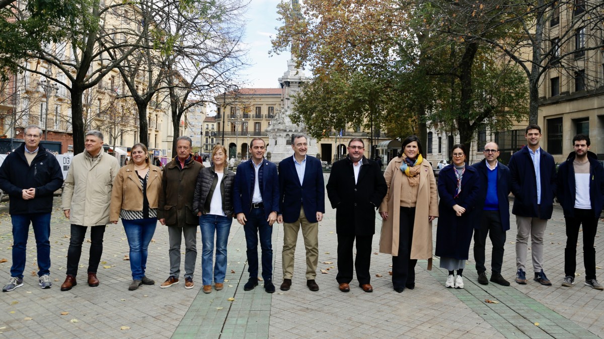 Aitor Esteban: “Pedro Sánchezek EAJ-PNVrekin hartutako konpromisoak bete egin behar ditu eta I+G+b eta beken eskuduntzak Nafarroari transferitu” 