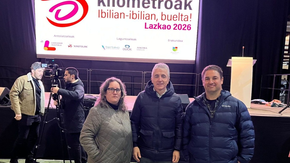 El EAJ-PNV de Lazkao muestra su agradecimiento y apoyo a la Ikastola San Benito por asumir el reto de organizar el Kilometroak 2026