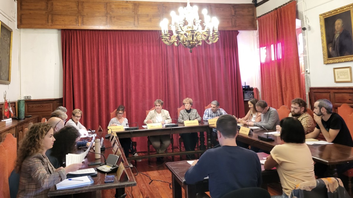 LES HEMOS DADO TODO, Y AÚN HAN PEDIDO MÁS, ESO ES CHANTAJE Y NO LO VAMOS A TOLERAR