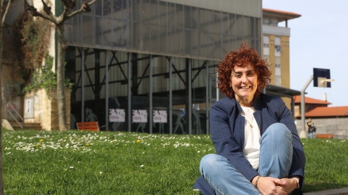 EAJ-PNVk Karmele Tubillak Santurtziren alde egindako lana, bere konpromisoa eta eskuzabaltasuna eskertu ditu