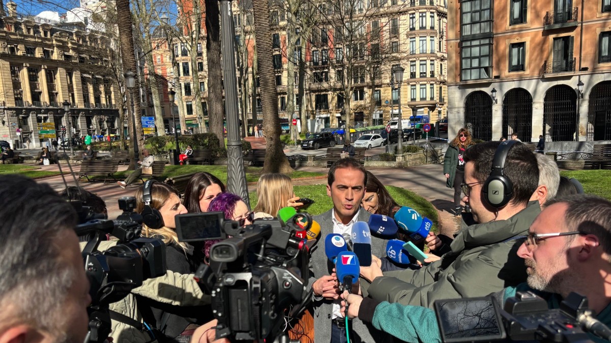 BBBko presidenteak Santurtziko alkatearen 