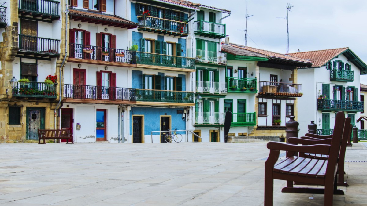 EAJ-PNV plantea medidas concretas y activables para mejorar el acceso a la vivienda en Hondarribia