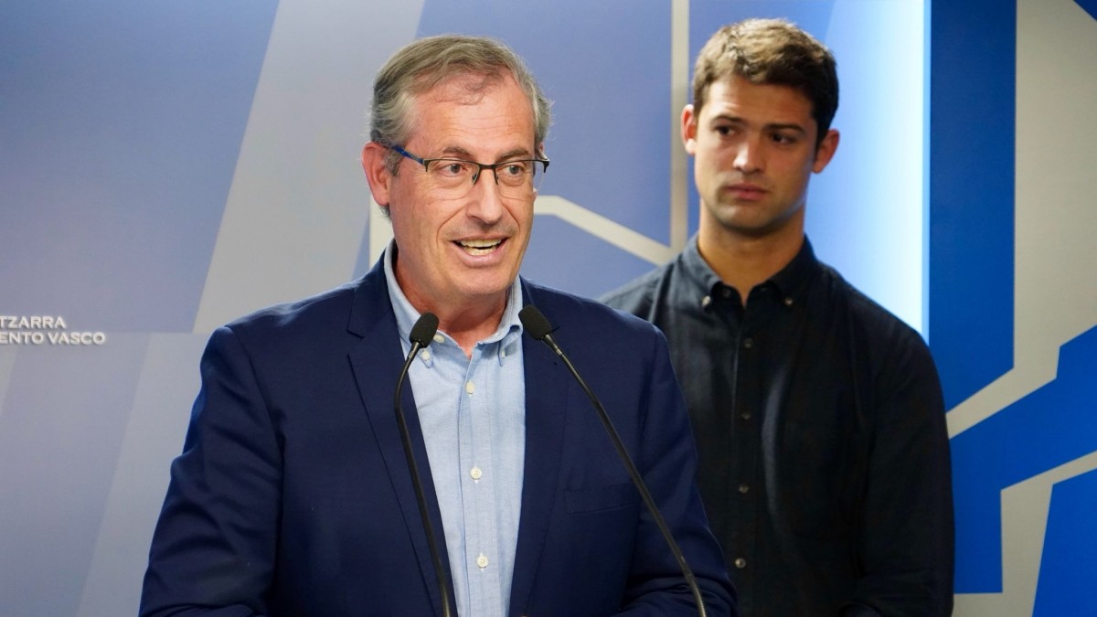 EAJ-PNVk lehentasuna ematen dio euskal administrazioaren euskalduntze-sistema babestu eta bermatuko duen legea aurrera ateratzeari