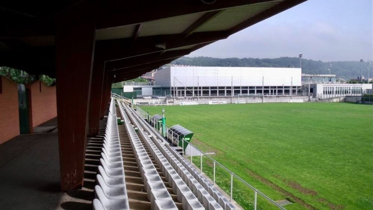 Urrats berri bat eman du Espainiako gobernuak Hondarribiak Kosta zuzendaritzarekin duen gatazka konpontzeko, EAJ-PNVrekin hitzartutakoa betez