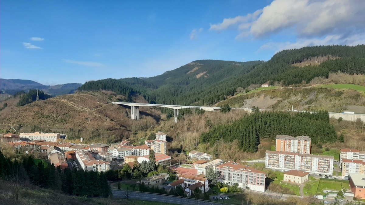 EAJ-PNV lamenta el rechazo de EH Bildu a una moción en defensa de la Euskal Polizia