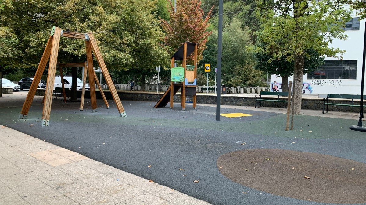 EAJ-PNVk haur-parkeen mantentzea hobetzea eta Musika Eskolako parkea estaltzea eskatu du