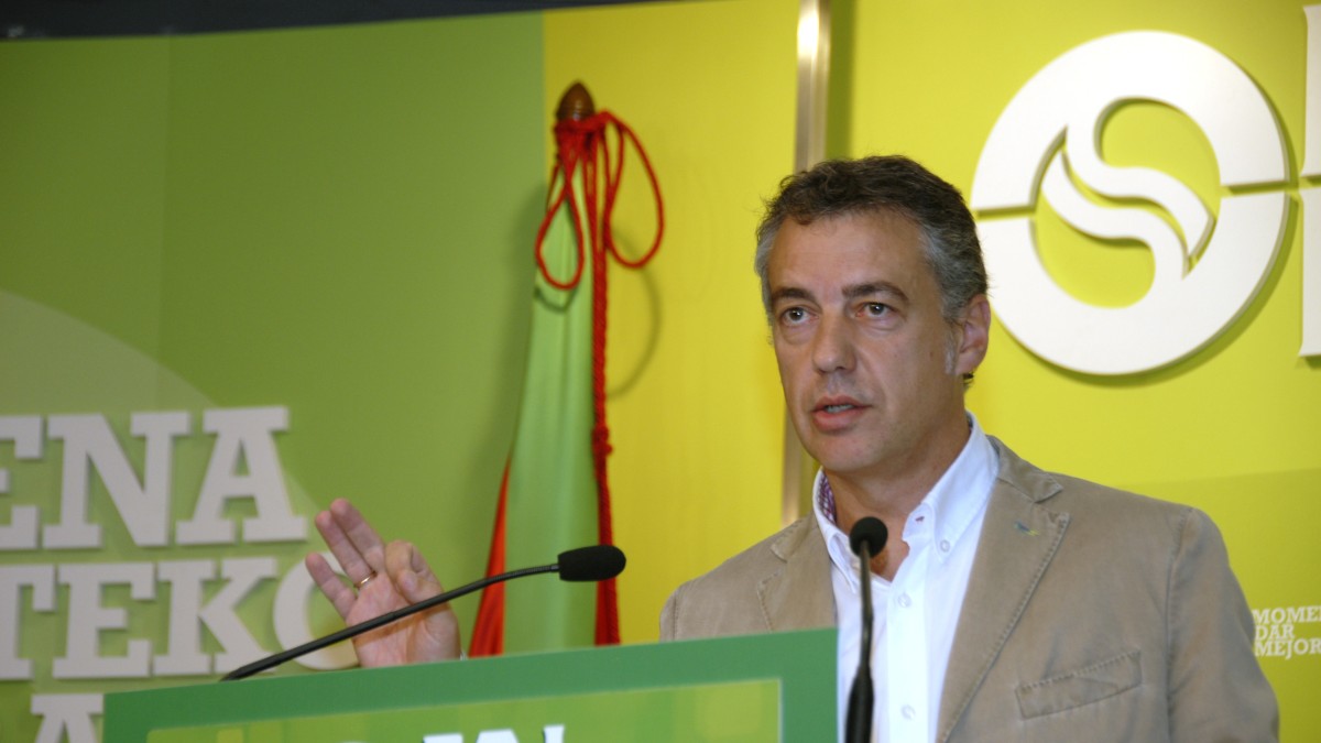 Urkullu: “Itxaron, sinistu ta ekin”