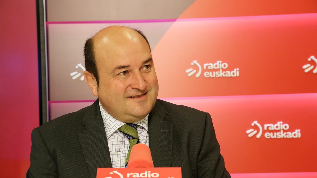 Ortuzar: “Denborak arrazoia eman digu, akordioa da bide bakarra