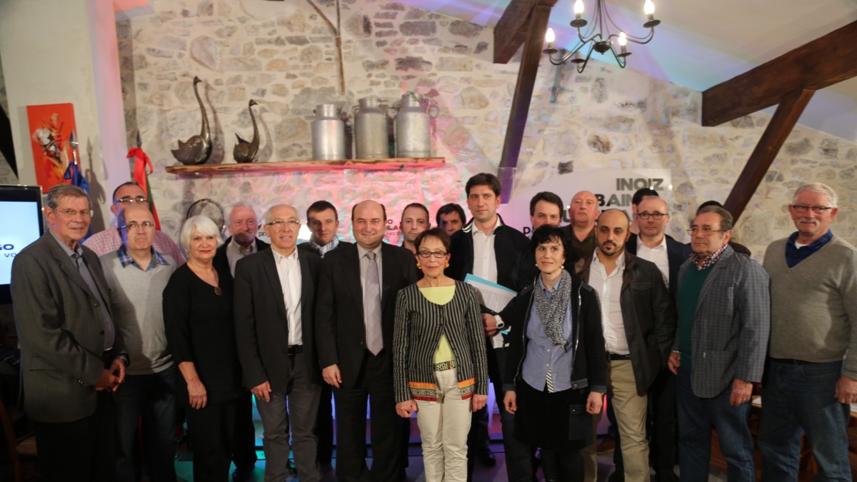 EAJ-PNB presenta en Baiona a sus candidatos para las eleciones municipales del Estado frances