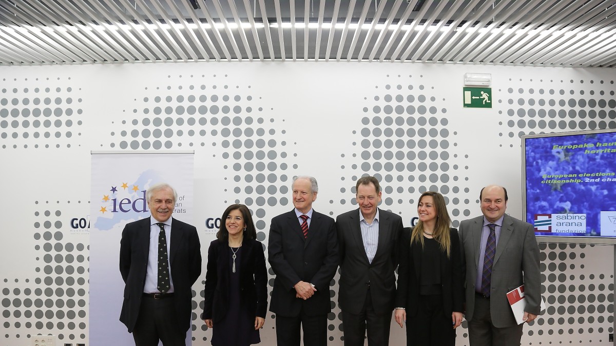 “Debemos convencer a nuestra ciudadanía: los Estados no son ya los únicos sujetos de la historia en Europa”