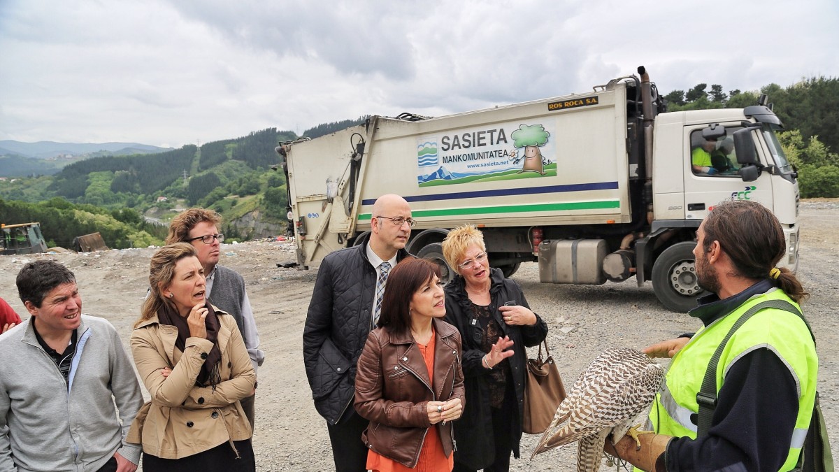 Bilbao pide que las Juntas de Gipuzkoa controlen las respuestas de Bildu a Bruselas sobre el plan de residuos