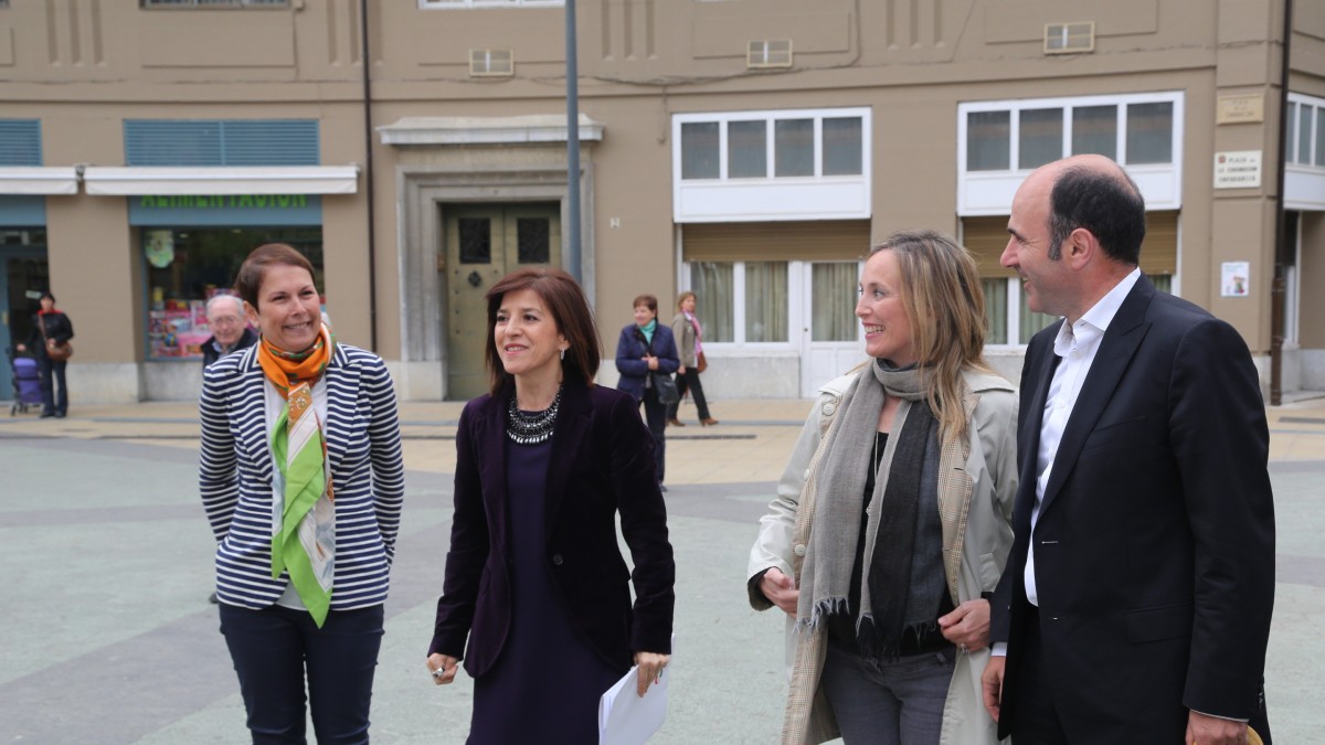 Uxue Barcos apoyado la campaña jeltzale