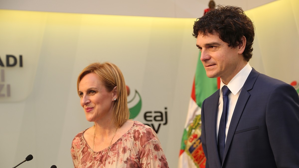 Unai Rementeria aboga por un “gobierno fuerte y estable” para Bizkaia