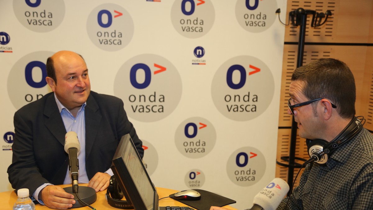 Andoni Ortuzar en Onda Vasca