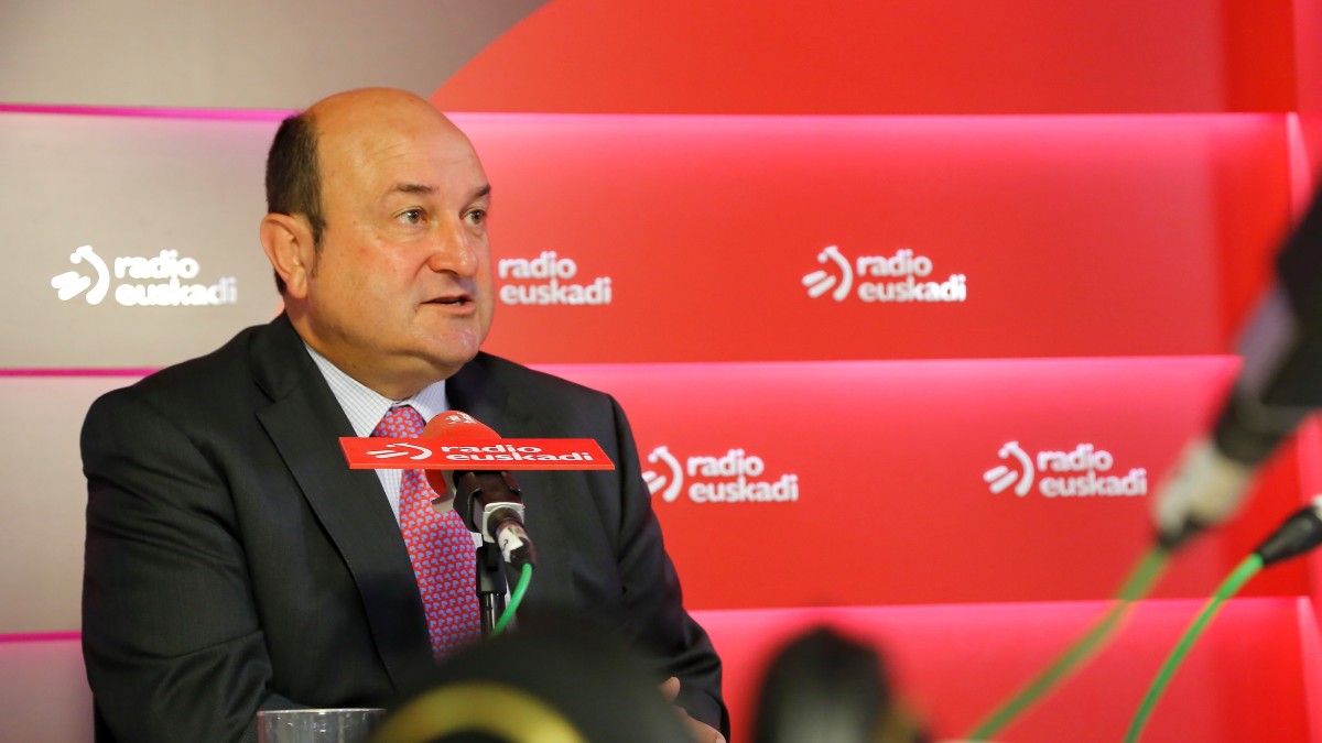 Andoni Ortuzar: “Uxue Barkos nafar emakume eta gizon guztien presidentea izango da