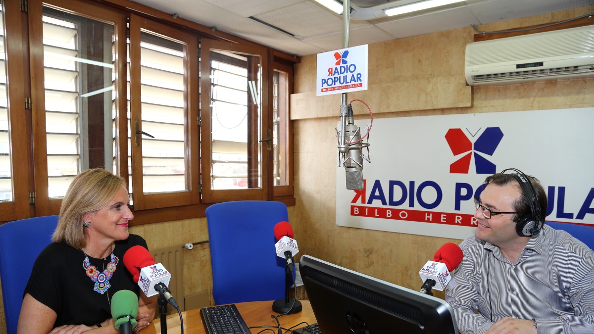 Atutxa: “La reunión de coordinación de ayer entre las instituciones sobre el acogimiento de refugiados, es la imagen que recoge el sentir popular