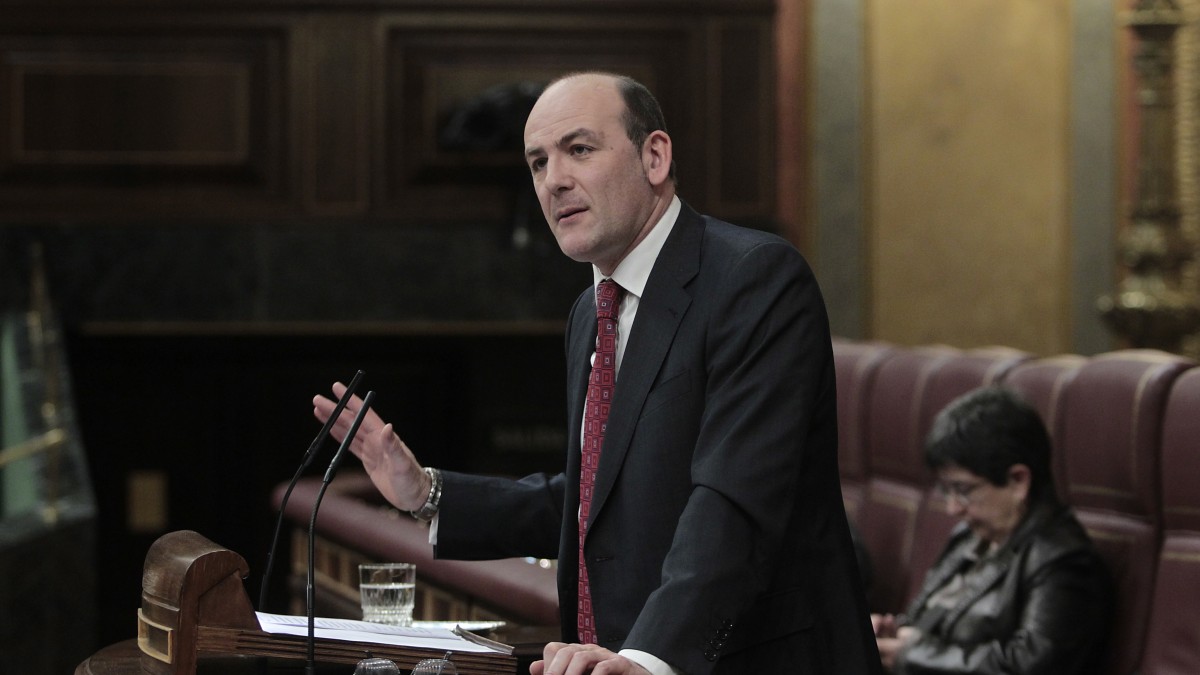 El Grupo Vasco rechaza la reforma del aborto por considerarla “innecesaria, perjudicial y de consumo interno para el PP”