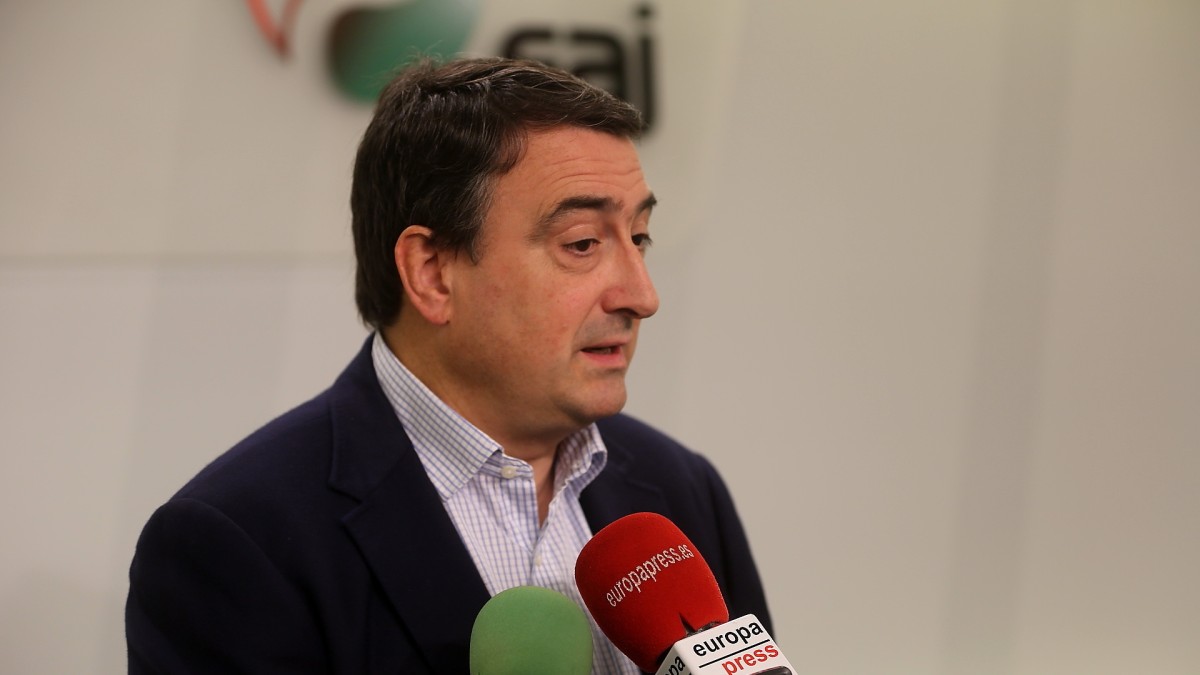 Aitor Esteban cree que la reunión entre Rajoy y Sánchez 