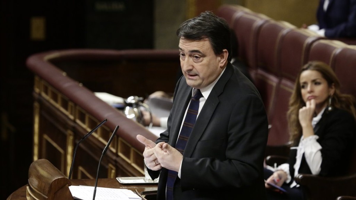 Aitor Esteban a Sánchez: “El PSOE no se ha comprometido absolutamente a nada con respecto a Euskadi”