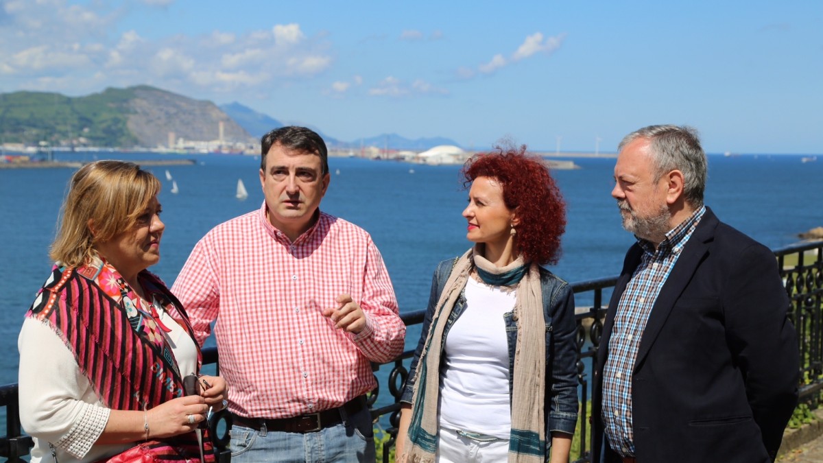 Aitor Esteban: “Euskal emakume eta gizonentzat, boto probetxugarri bakarra da EAJ-PNVren alde ematen dena”