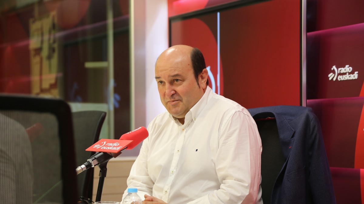 Ortuzar: “Rajoyk EAJ-PNVrekiko akordioa ezinezko egiten du Espainiaren batasunaren oinarria euskal aberria zapalduaz eraiki nahi duelako”