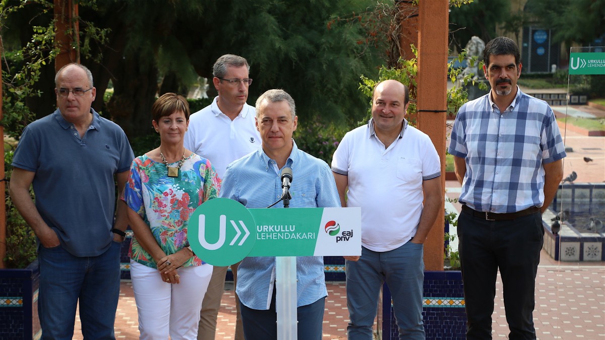 Urkulluk euskal herritarrak “Euskadi blindatzera” deitu ditu Espainiako ezegonkortasun politiko eta instituzionalaren aurrean