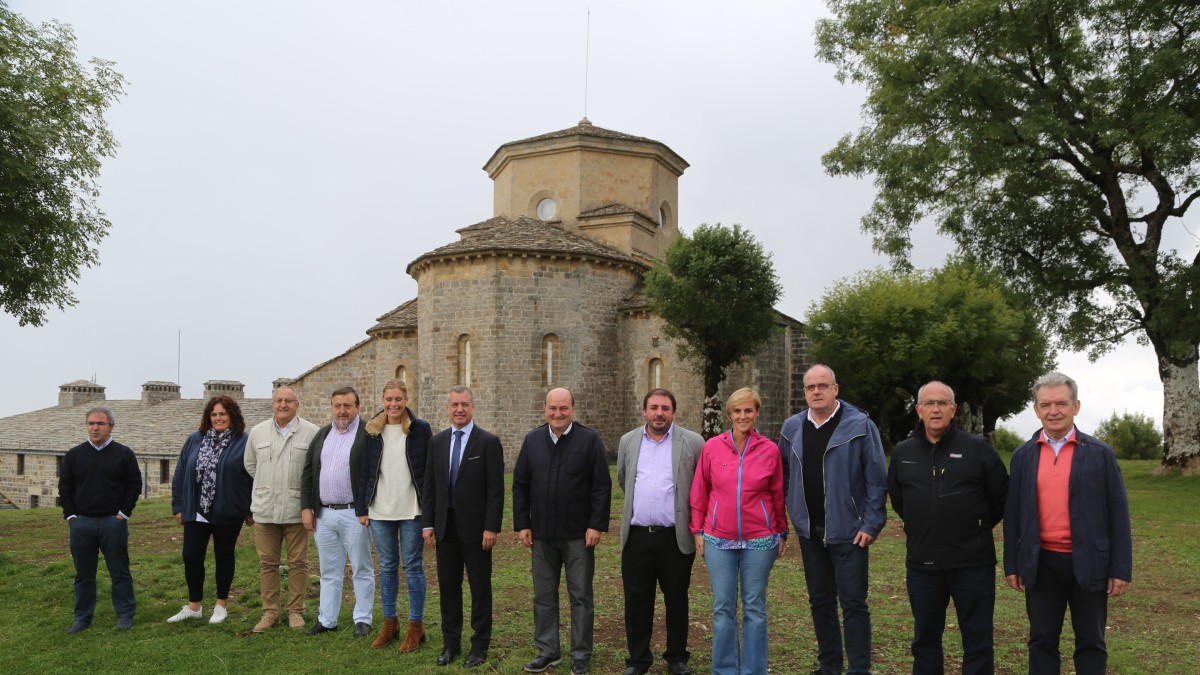 El EBB se ha reunido en San Miguel de Aralar en el 40º aniversario del primer Alderdi Eguna