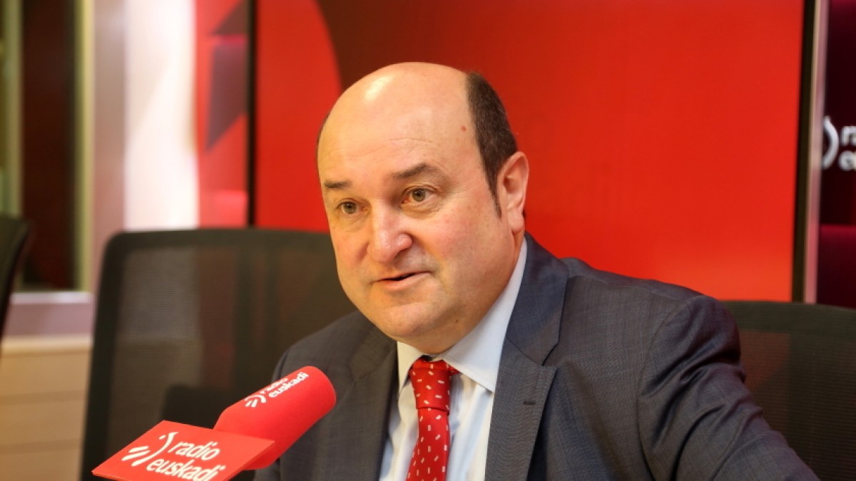 Ortuzar: “Gaur atzo baino hurbilago dago 155a indargabe geratzea, gaur atzo baino urrunago geratu da Ciudadanos Moncloara iristea”