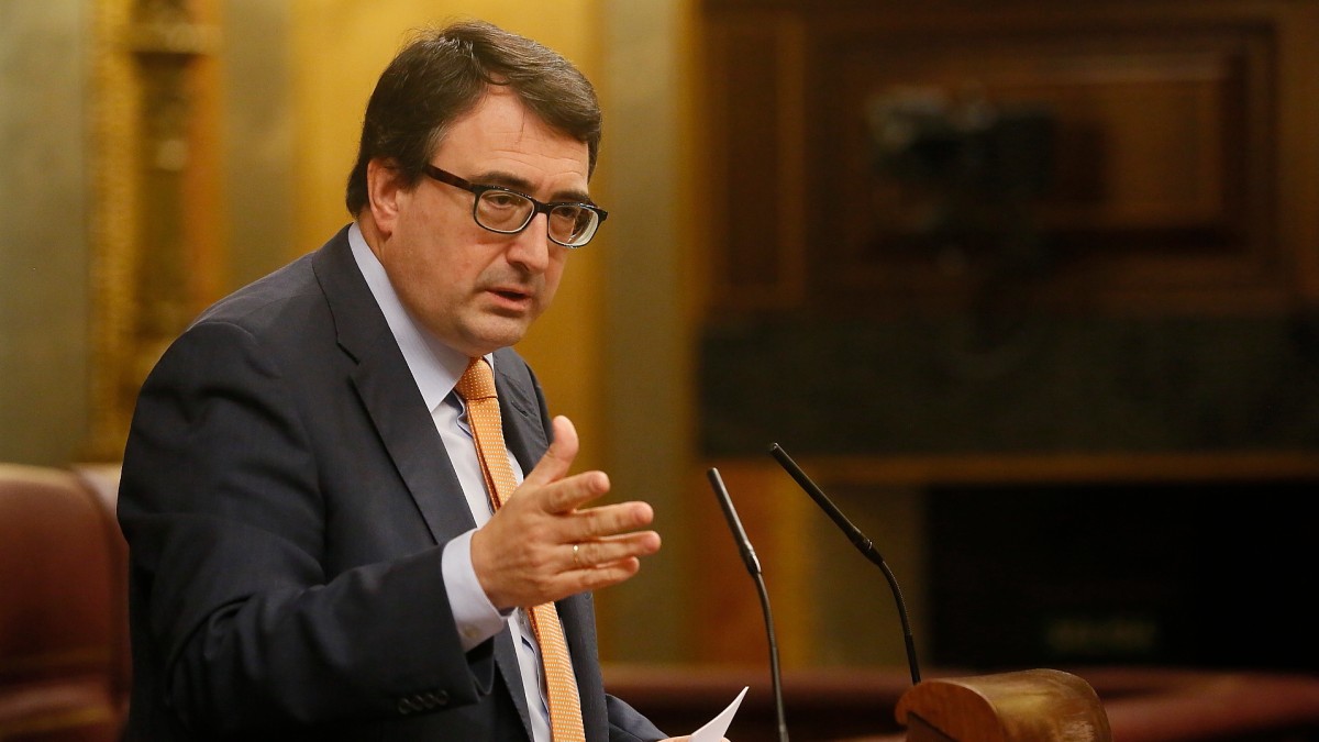 Aitor Esteban defiende tramitar los Presupuestos “como símbolo” a favor del diálogo