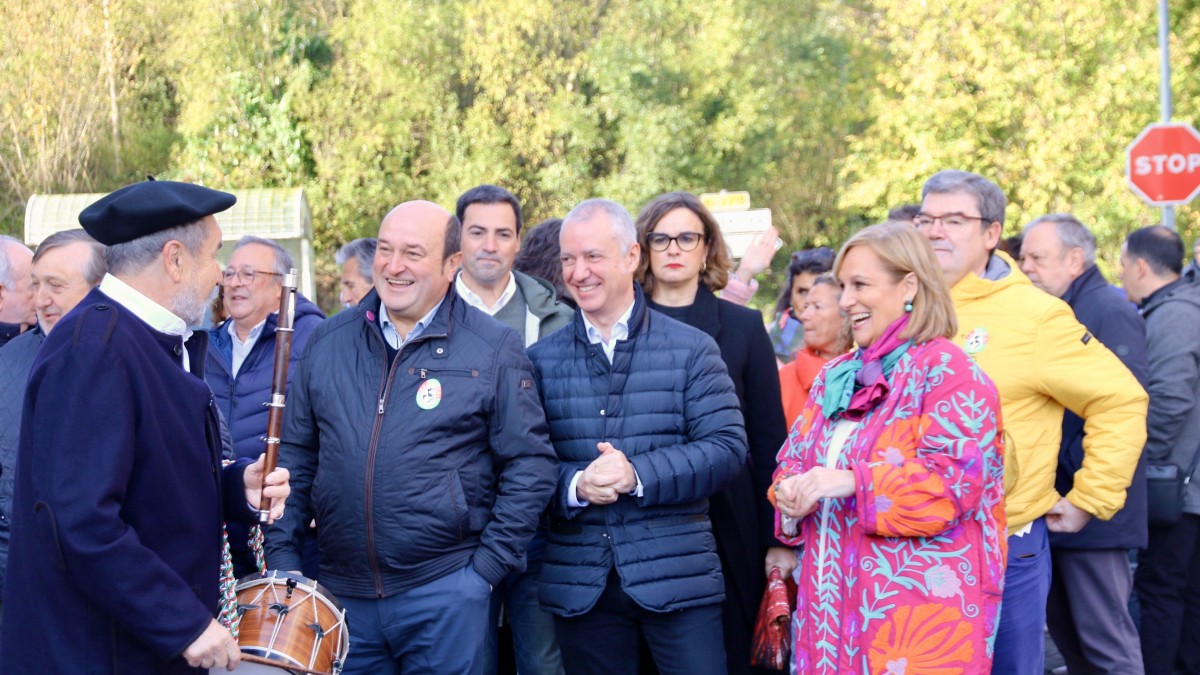 Ortuzar llama a poner el foco en la política vasca y a trabajar por “un bienestar y una calidad de vida que haga de Euskadi el mejor sitio para vivir” 