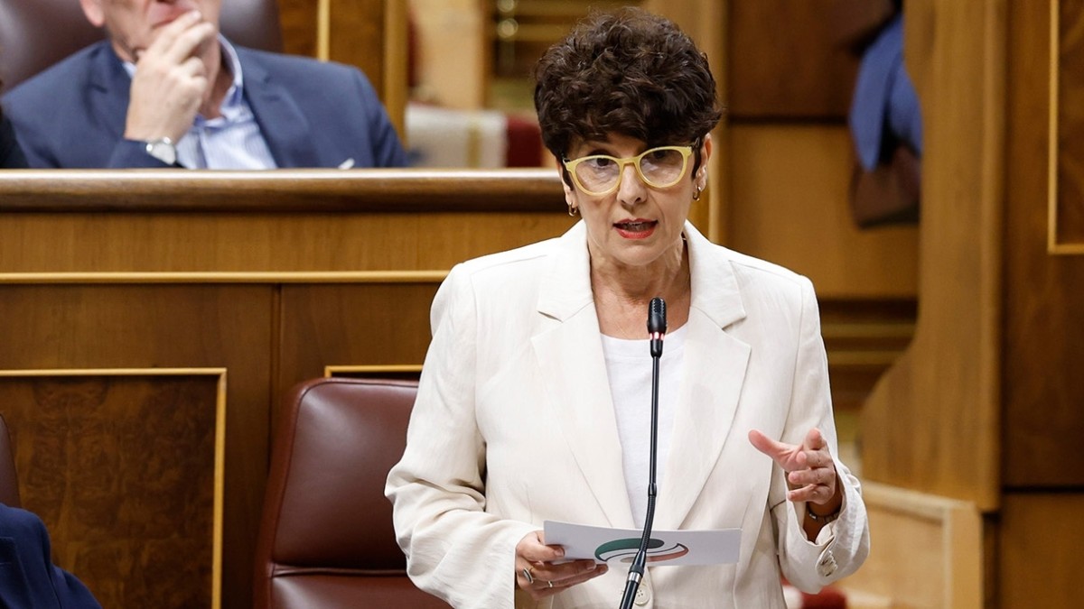 Vaquero exige a Sánchez mayor compromiso y concreción en las medidas para fortalecer la industria vasca y proteger el empleo en Euskadi Vaquero exige a Sánchez mayor compromiso y concreción en las medidas para fortalecer la industria vasca y proteger el empleo en Euskadi
