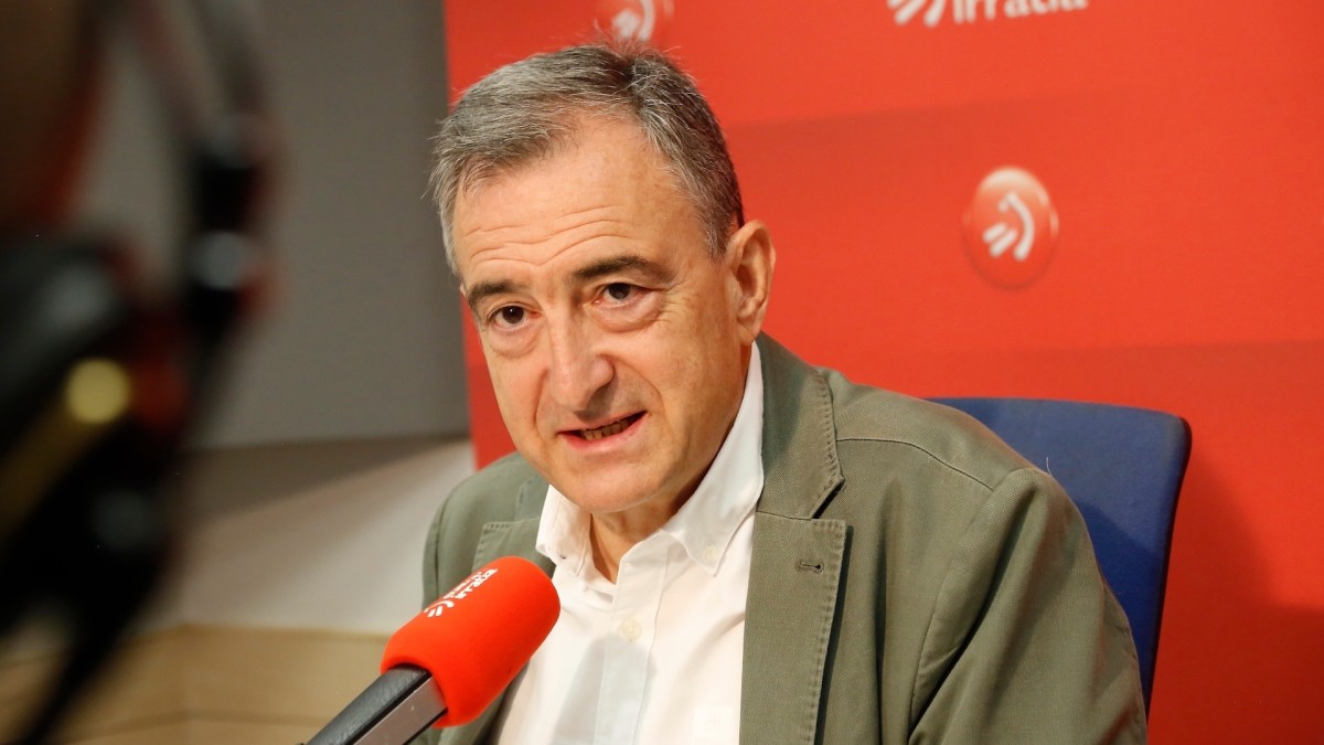 Aitor Esteban: 
