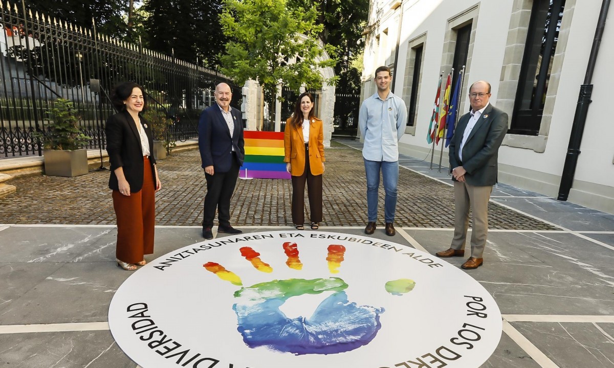 Día Internacional del Orgullo LGTBI: hay que combatir los discursos de odio y seguir reforzando las políticas públicas