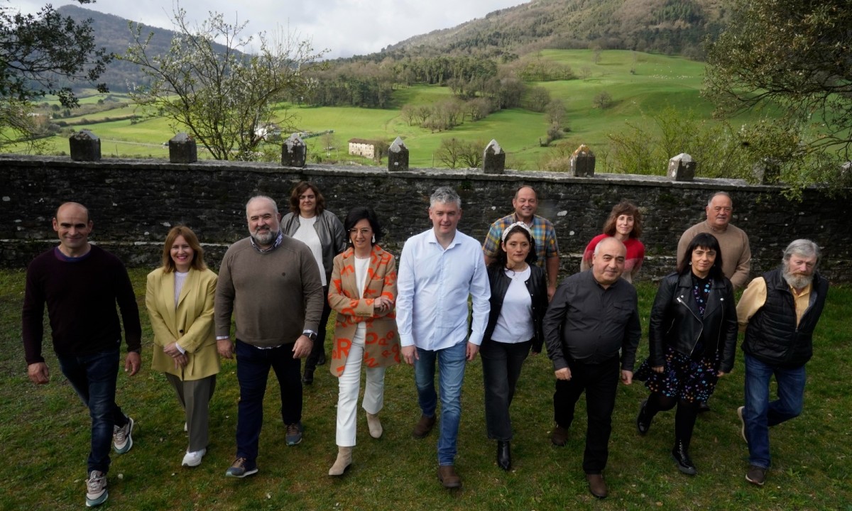 EAJ-PNVk administrazio batzarrak finantzatzeko udal ordenantza ez betetzea Pruden Otegi alkateari leporatu dio 