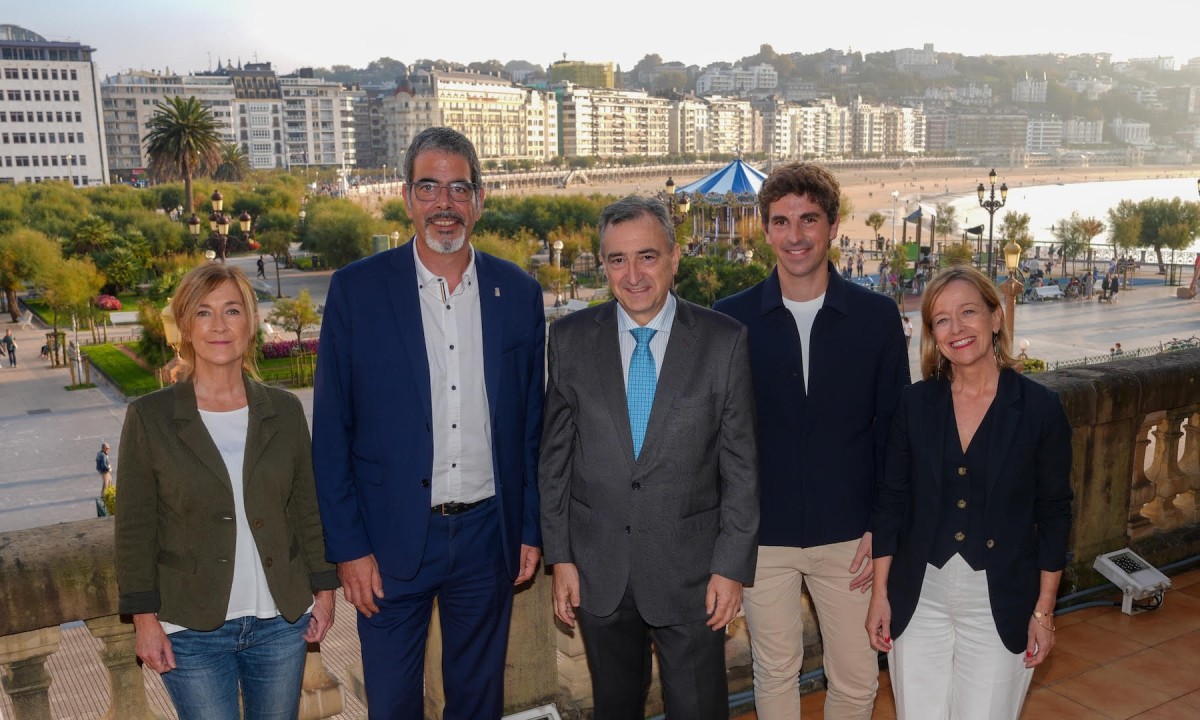 Eneko Goiak agur esan dio alkatetzari, Donostiak etorkizunerako dituen erronkak finkatuz