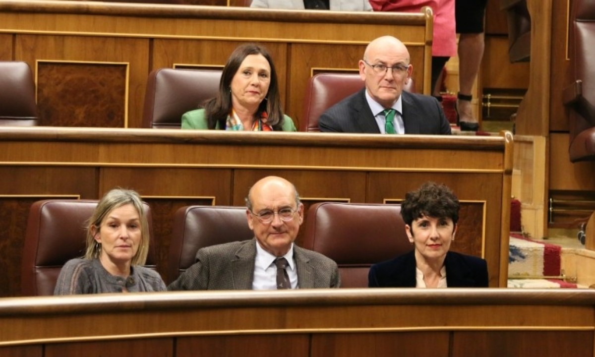 Euskal Taldeak lortu du etxebizitza bakarra alokatzen duten jabeei Espainiako gobernuak ezkutu soziala luzatzea 