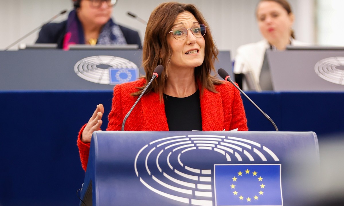 Elkarlan publiko-pribatuaren eginkizuna aldarrikatu du Oihane Agirregoitiak etxebizitzaren erronkari erantzunak ematera begira  