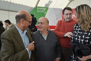 Mitin Vitoria Gasteiz - Iñigo Urkullu, Andoni Ortuzar, Mikel Legarda