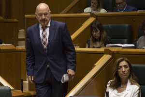 Pleno Ordinario en el Parlamento Vasco (16-06-2022)