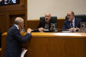 Pleno Ordinario en el Parlamento Vasco (27-10-2022)