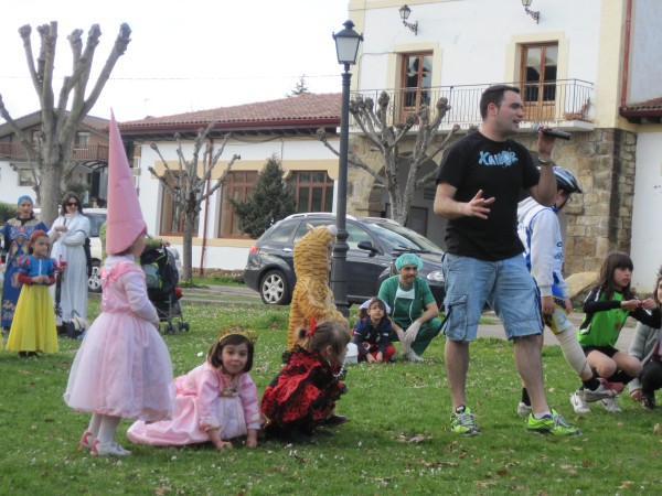 Meñakako Ihauteriak. Carnavales en Meñaka
