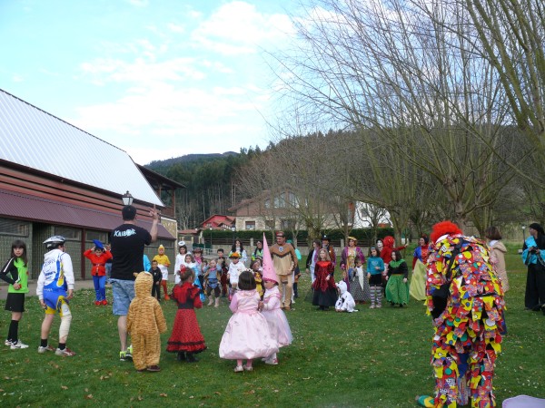 Meñakako Ihauteriak. Carnavales en Meñaka
