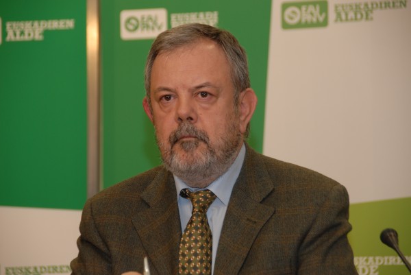 Josu Erkoreka y Pedro Azpiazu sobre ley de estabilidad presupuestaria