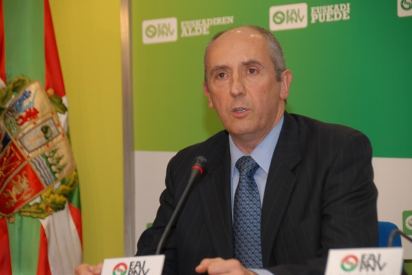Josu Erkoreka eta Pedro Azpiazu aurrekontuen egonkortasunerako legeari buruz