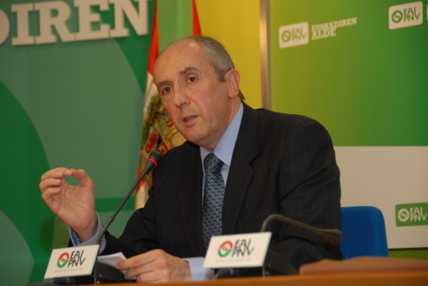 Josu Erkoreka y Pedro Azpiazu sobre ley de estabilidad presupuestaria