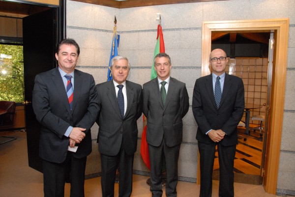 Iñigo Urkullu, Álvaro Mendonça e Moura, embajador de Portugal, Juan Liedo e Iñaki Goikoetxeta