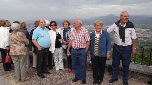 Helduak en Hondarribi e Iparralde