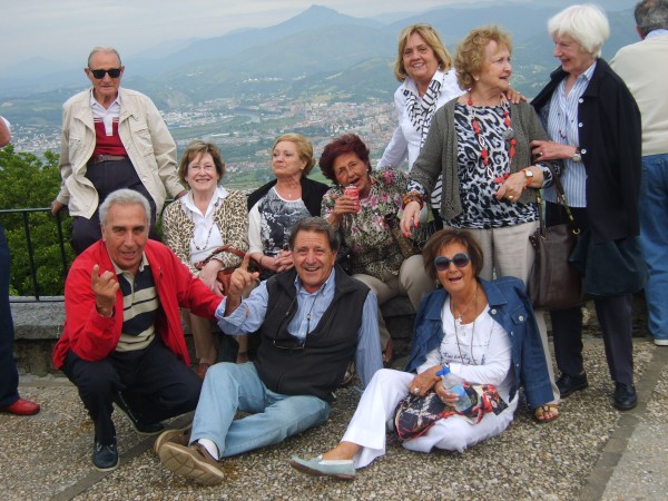 Helduak en Hondarribi e Iparralde